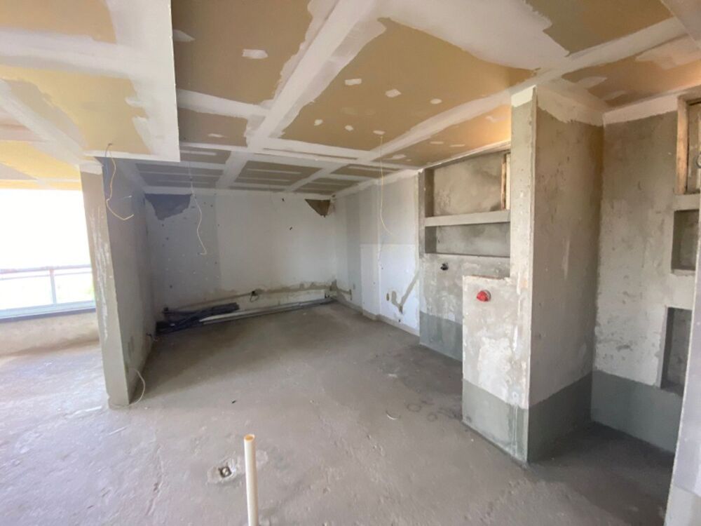 Cobertura à venda com 6 quartos, 280m² - Foto 3