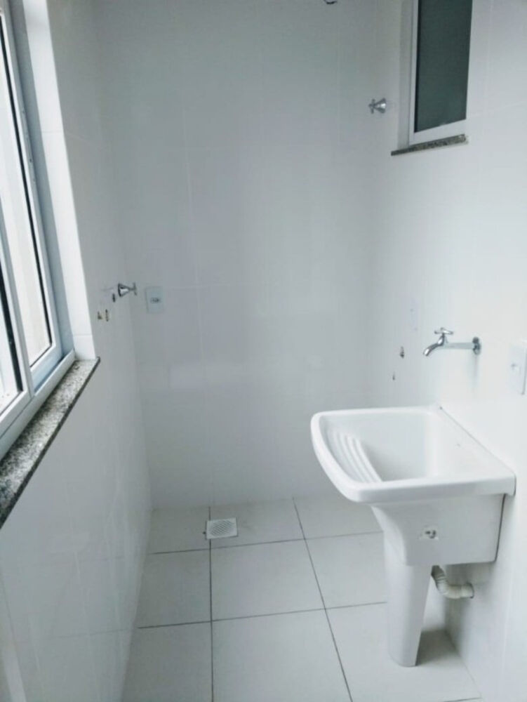 Apartamento à venda com 3 quartos, 140m² - Foto 1