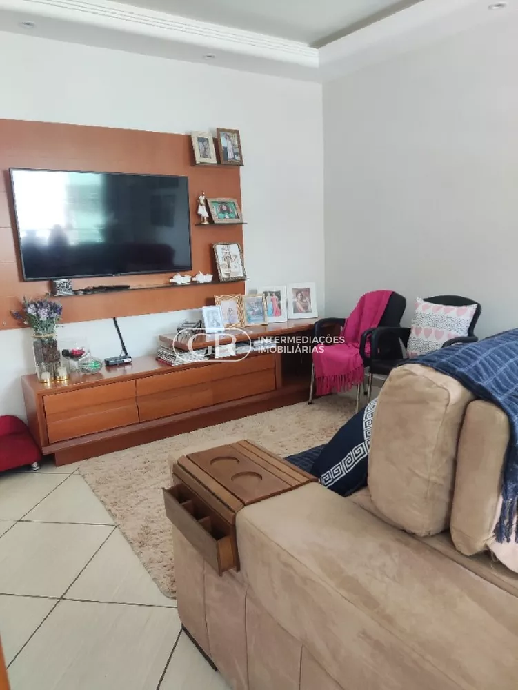 Casa, 4 quartos - Foto 2