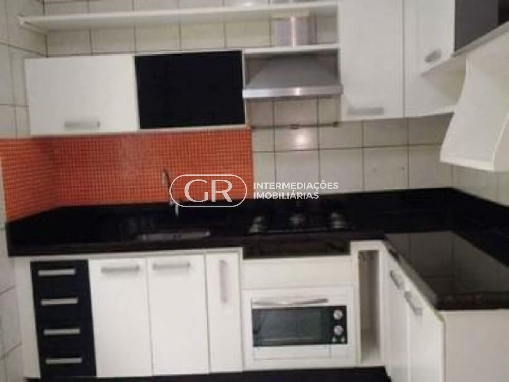 Apartamento à venda com 2 quartos, 80m² - Foto 1
