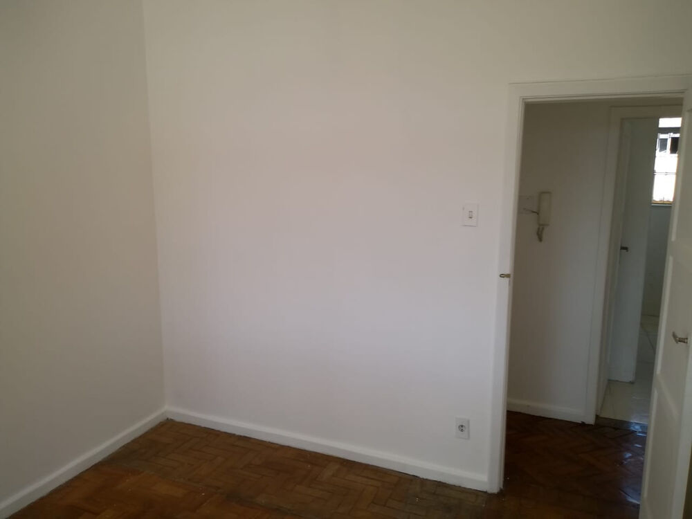 Apartamento à venda com 3 quartos, 68m² - Foto 3
