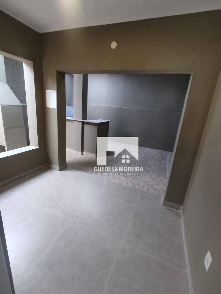 Casa, 3 quartos, 165 m² - Foto 2