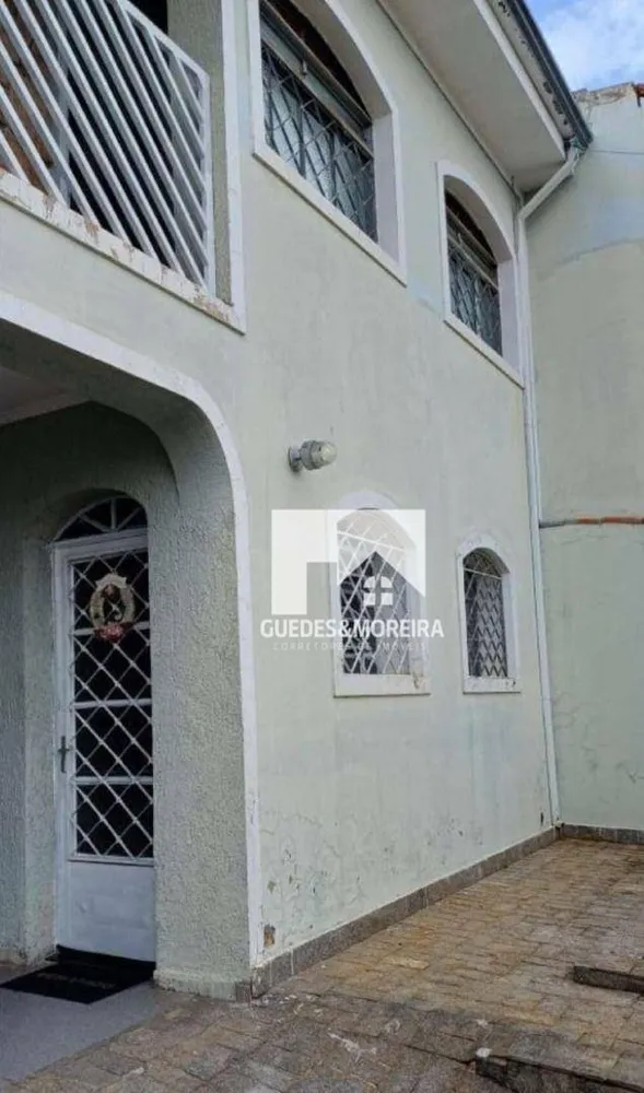 Casa, 3 quartos, 220 m² - Foto 2