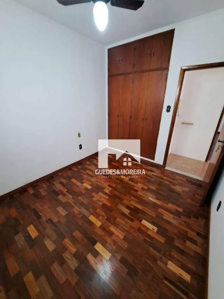 Casa, 4 quartos, 217 m² - Foto 3
