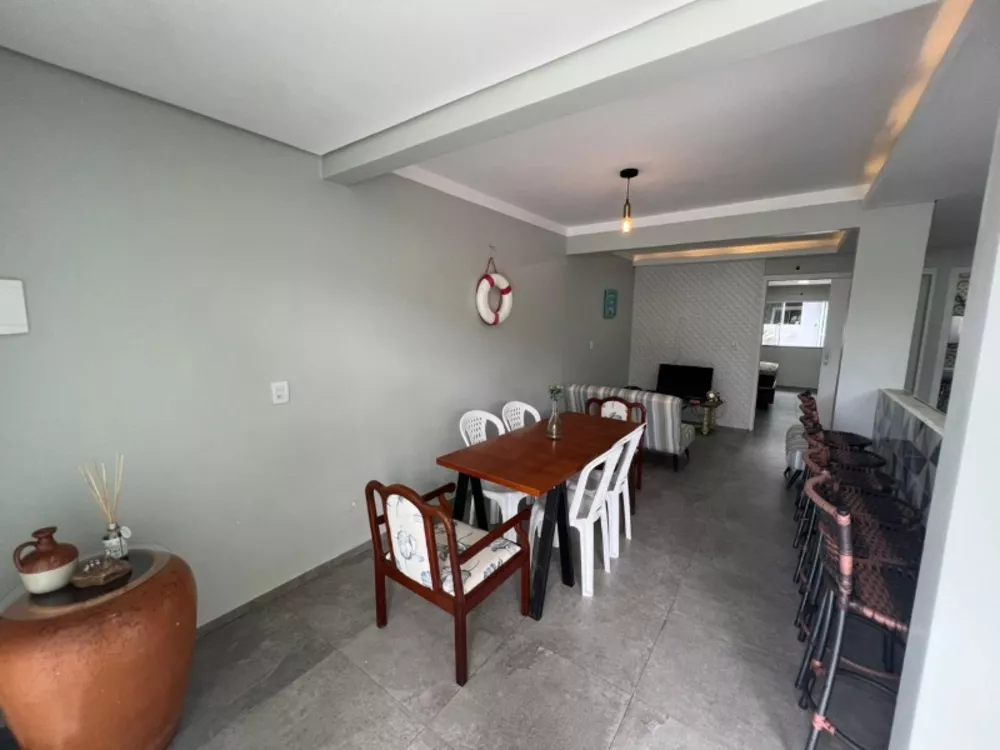 Casa, 2 quartos, 112 m² - Foto 2