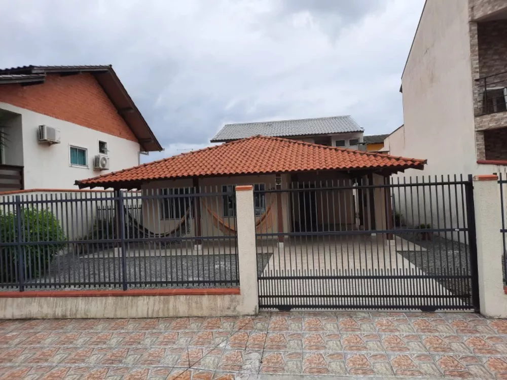 Casa, 3 quartos, 75 m² - Foto 1
