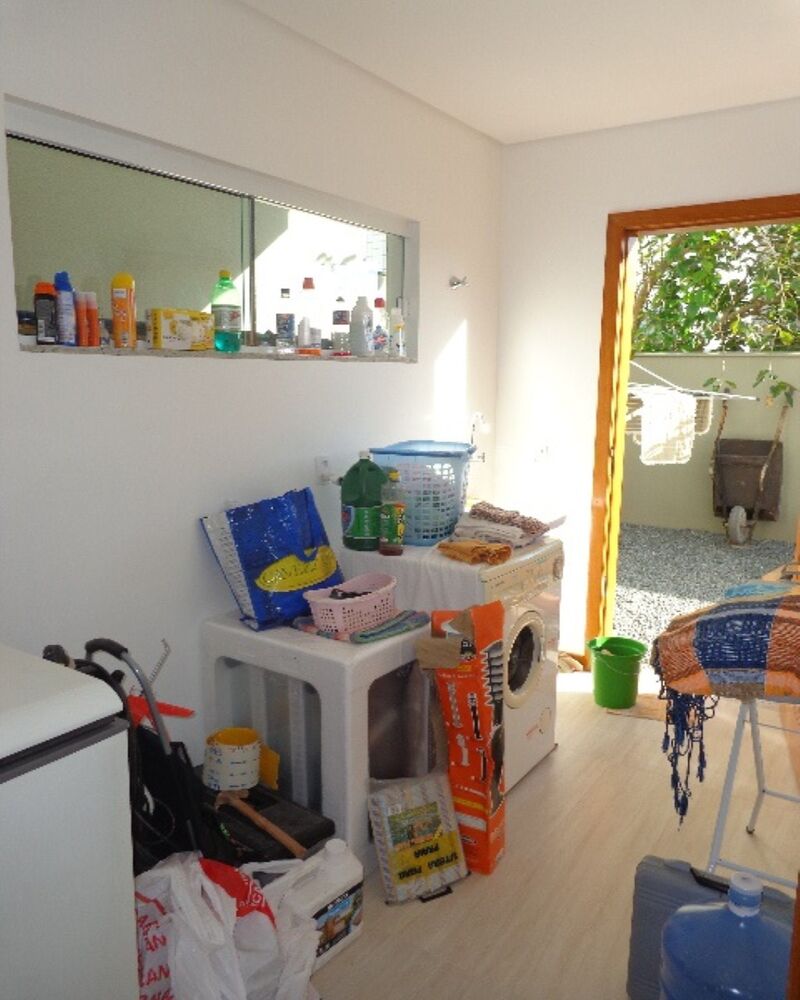 Casa à venda com 2 quartos, 300m² - Foto 7