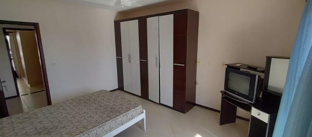 Casa, 5 quartos, 140 m² - Foto 2