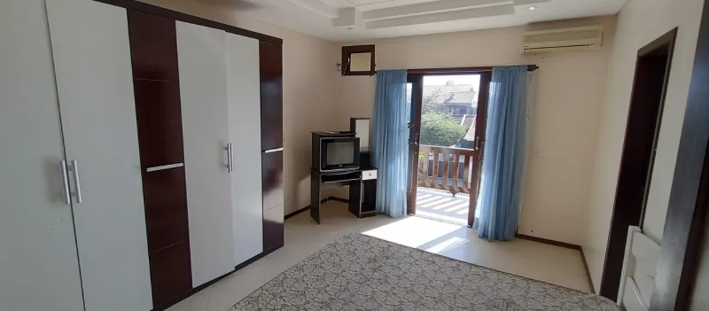 Casa, 5 quartos, 140 m² - Foto 4