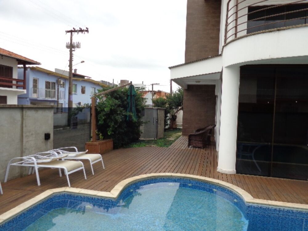 Casa à venda com 4 quartos - Foto 2