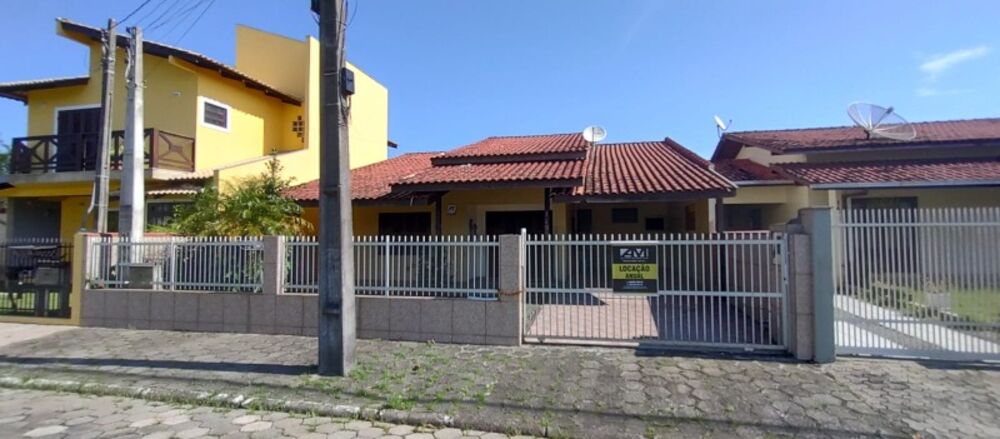 Casa, 4 quartos, 134 m² - Foto 2