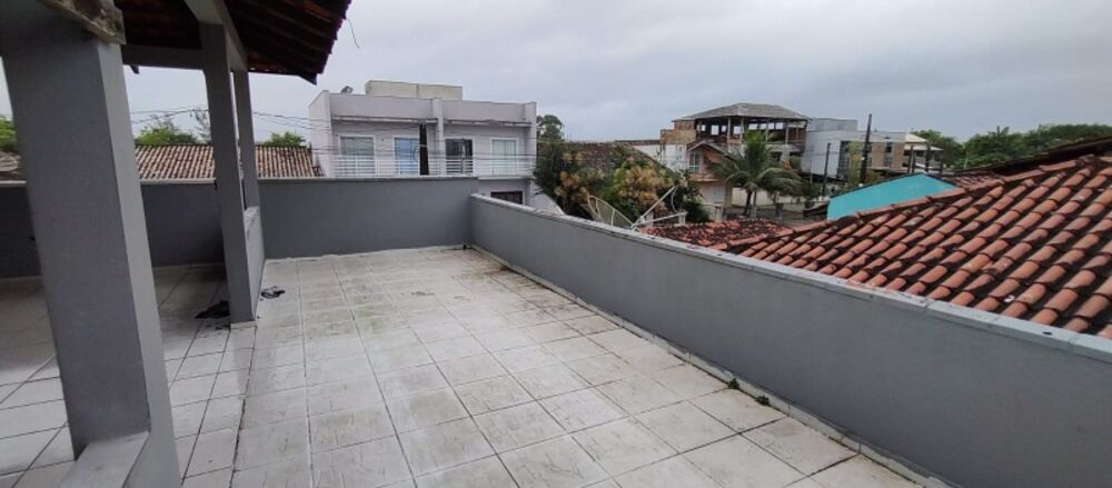 Casa à venda com 4 quartos, 220m² - Foto 10