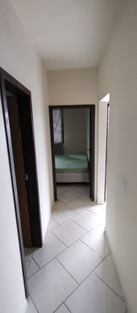 Casa à venda com 4 quartos, 220m² - Foto 7