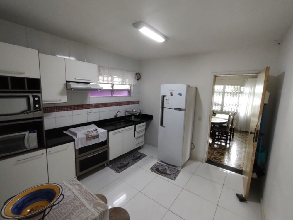 Apartamento para alugar com 2 quartos, 114m² - Foto 13