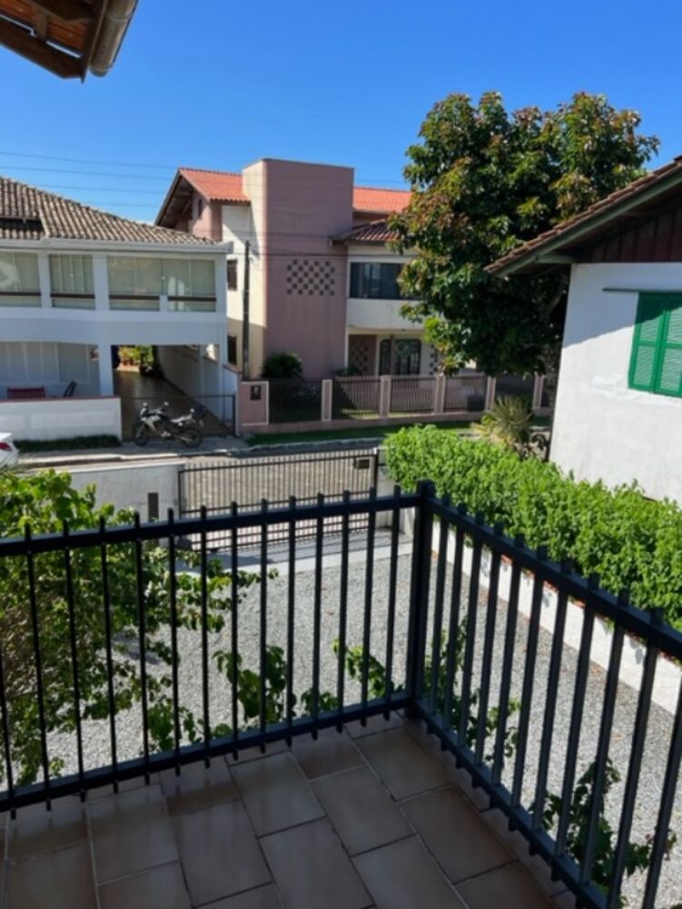 Casa à venda com 4 quartos, 150m² - Foto 5