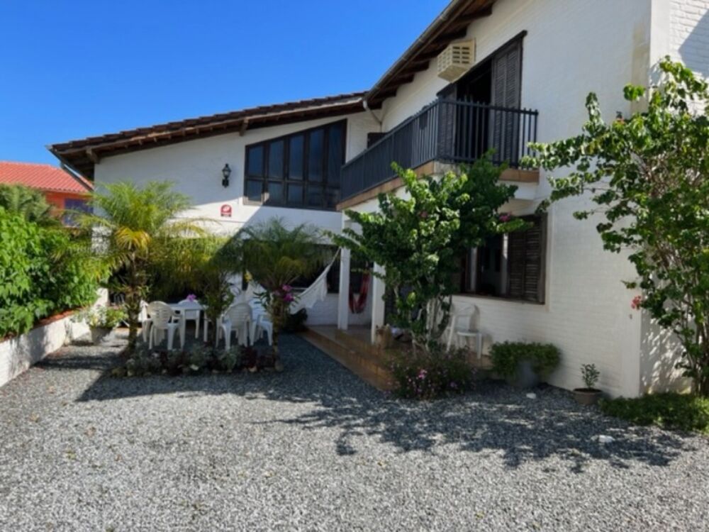 Casa à venda com 4 quartos, 150m² - Foto 17