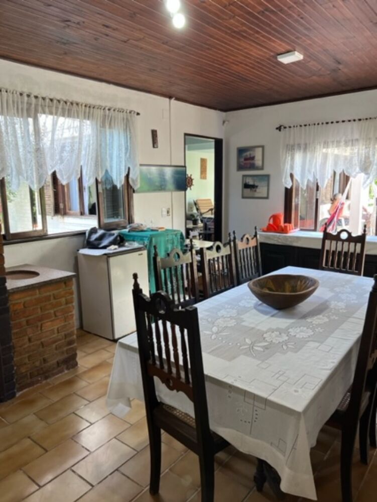 Casa à venda com 4 quartos, 150m² - Foto 13