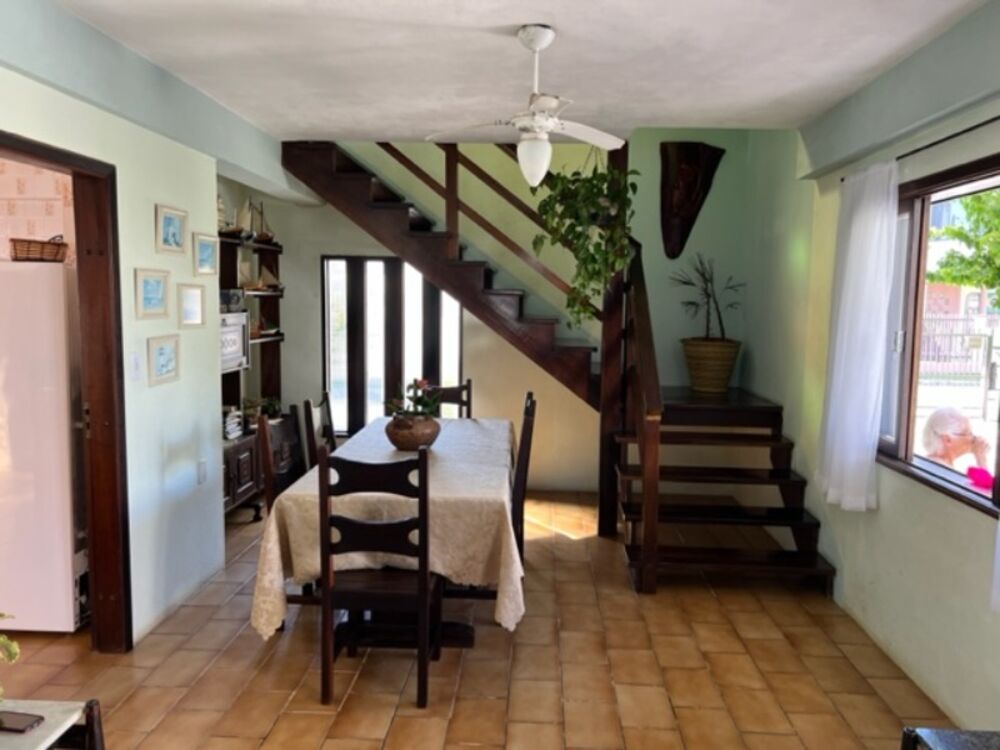 Casa à venda com 4 quartos, 150m² - Foto 9