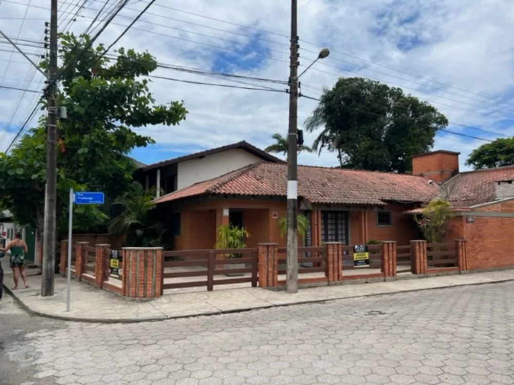 Casa, 4 quartos - Foto 1