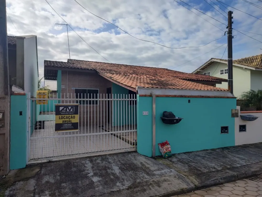 Casa, 3 quartos, 80 m² - Foto 2