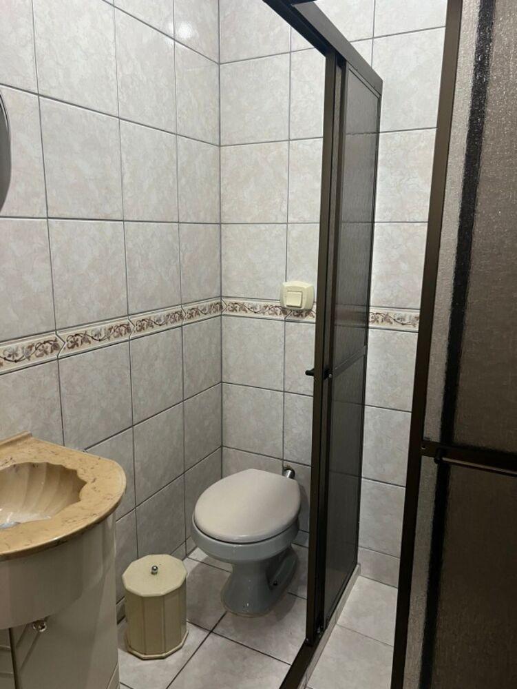 Casa à venda com 5 quartos, 125m² - Foto 4