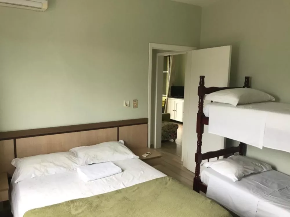 Apartamento, 16 quartos, 638 m² - Foto 2