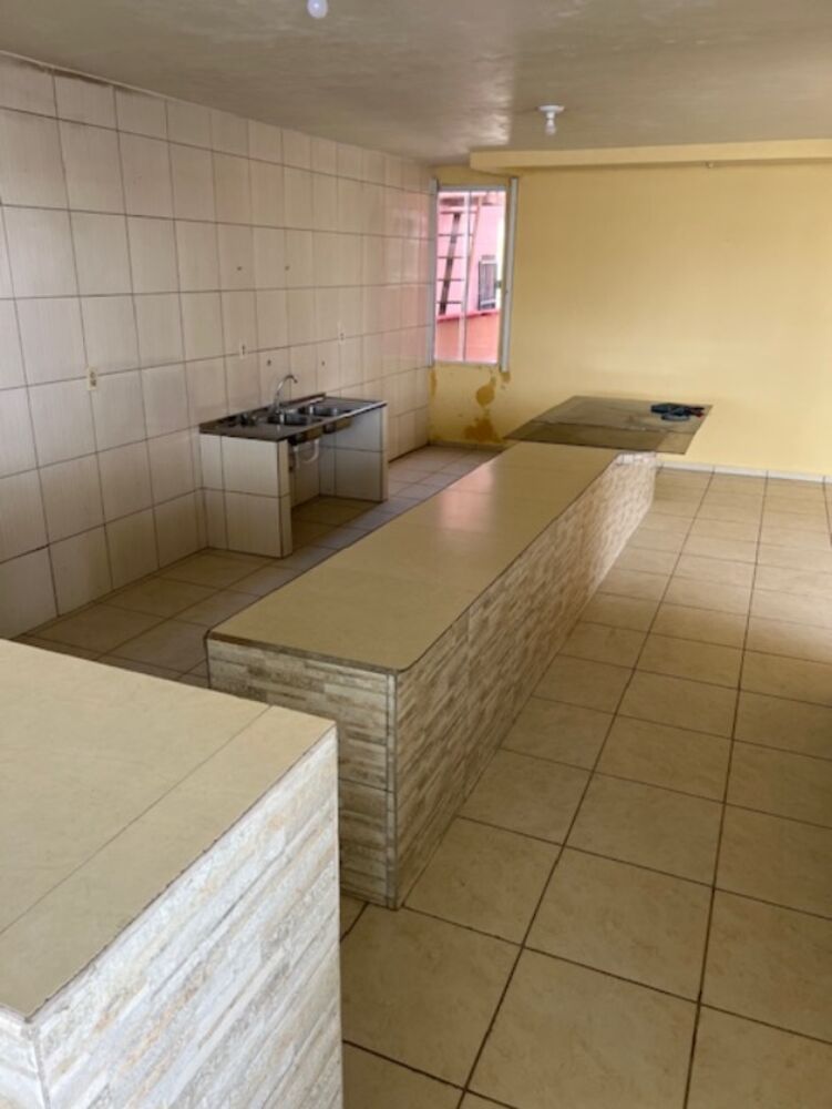 Casa à venda com 4 quartos, 526m² - Foto 4