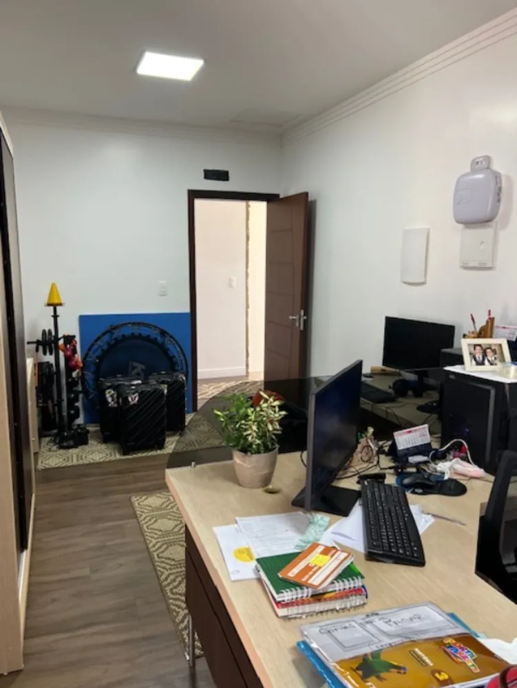 Casa, 5 quartos, 250 m² - Foto 20