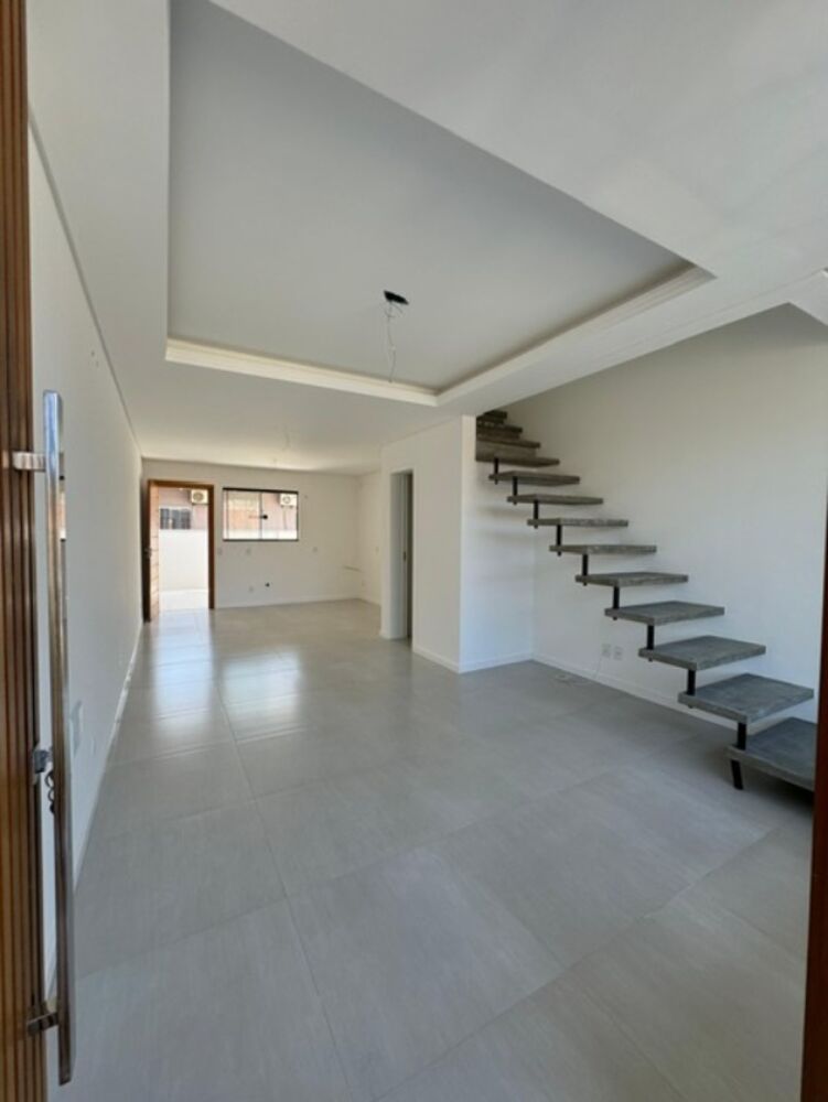 Casa à venda com 3 quartos, 100m² - Foto 12