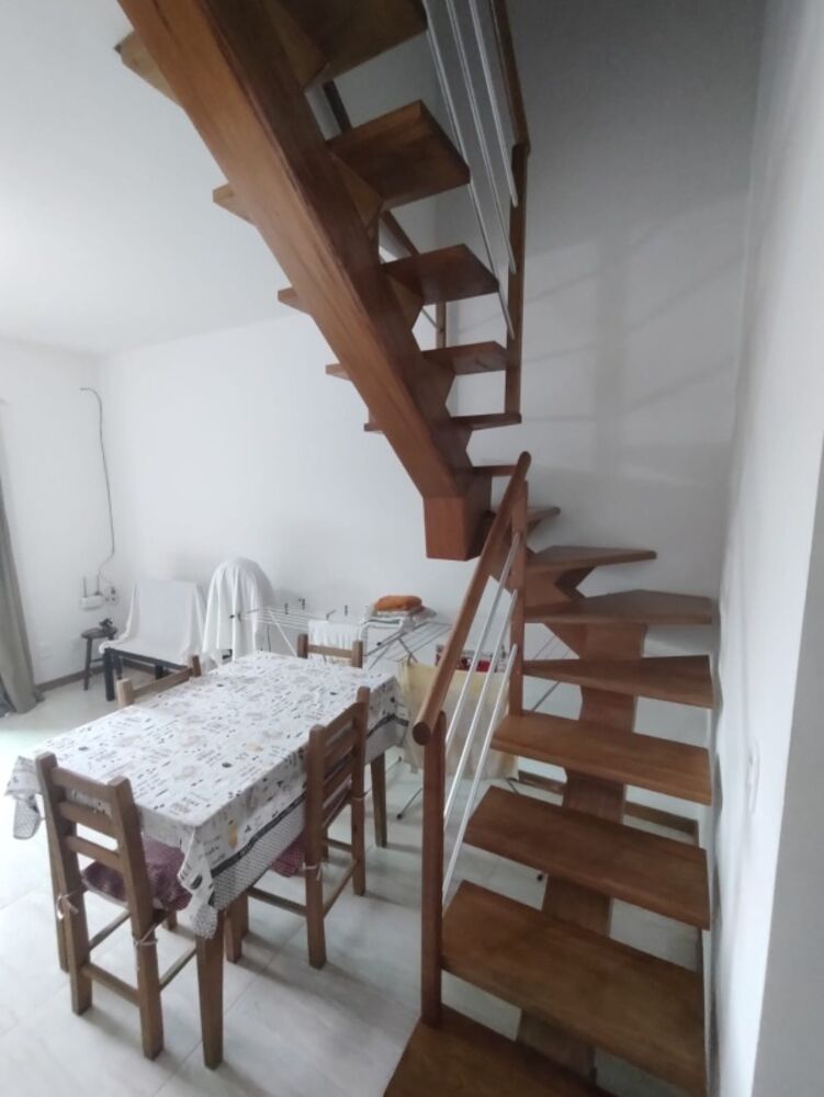 Casa à venda com 2 quartos, 130m² - Foto 9