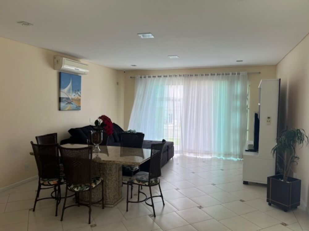 Casa à venda e temporada com 3 quartos, 250m² - Foto 2