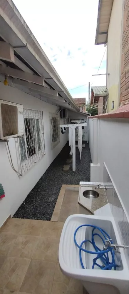 Casa, 3 quartos, 130 m² - Foto 1