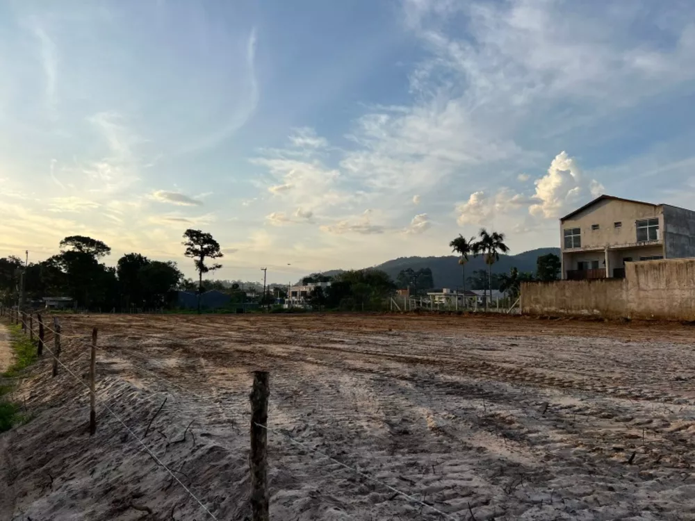 Terreno, 3108 m² - Foto 2