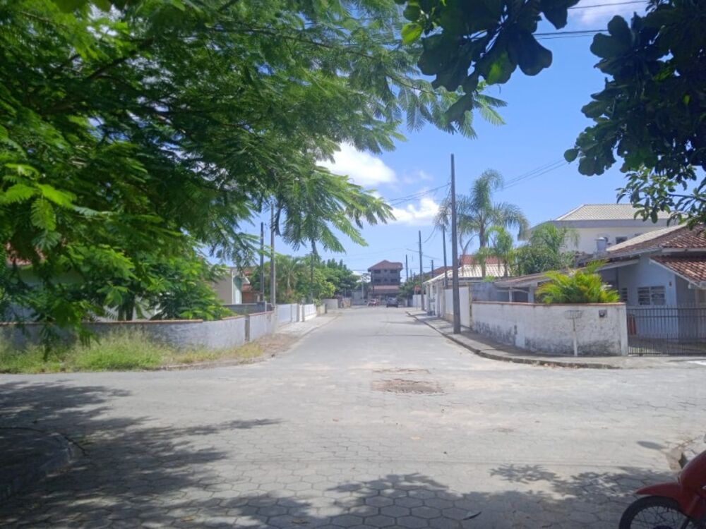 Casa para alugar com 2 quartos, 78m² - Foto 1