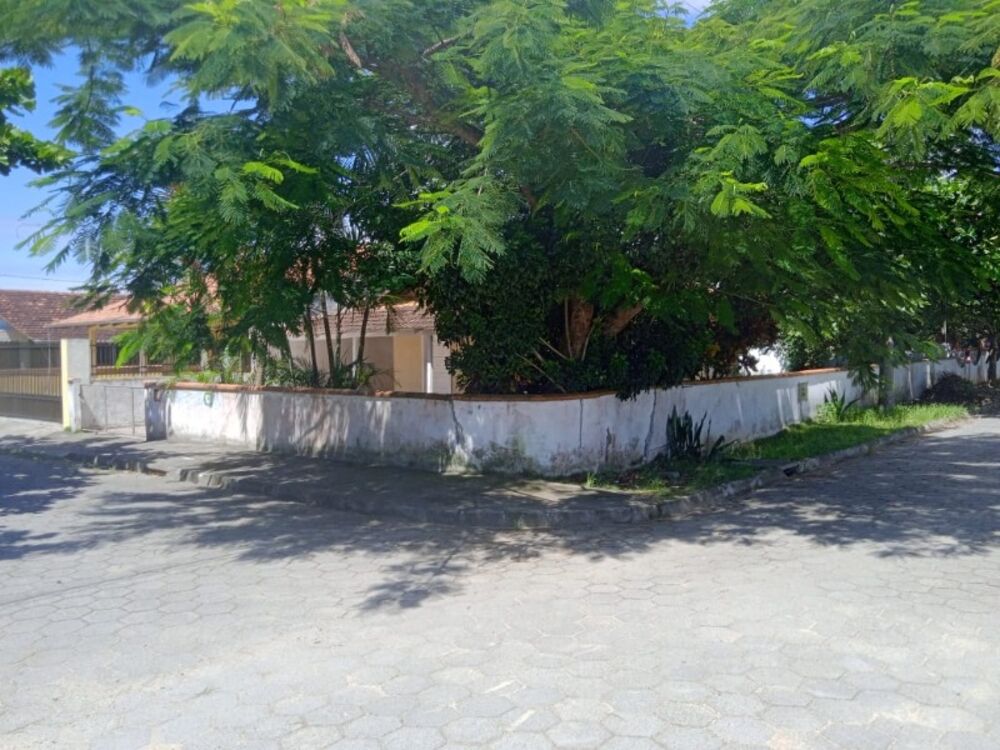 Casa para alugar com 2 quartos, 78m² - Foto 20