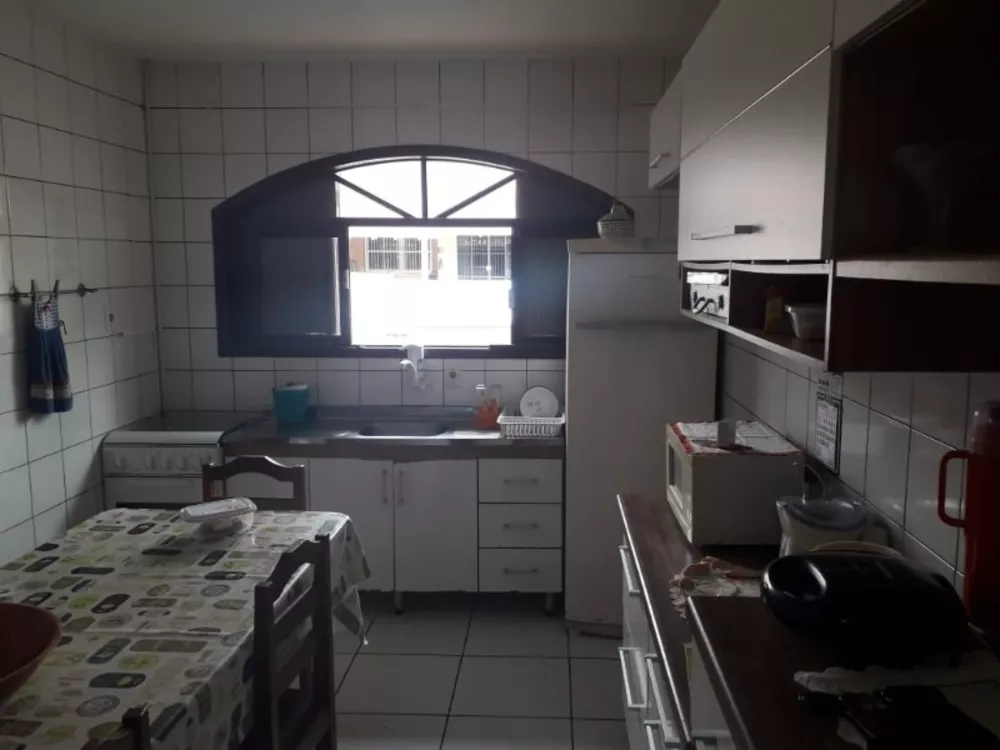 Casa, 3 quartos, 115 m² - Foto 2