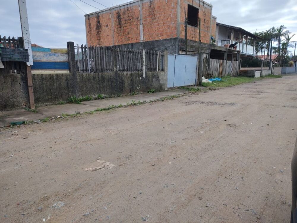 Casa, 5 quartos, 105 m² - Foto 2