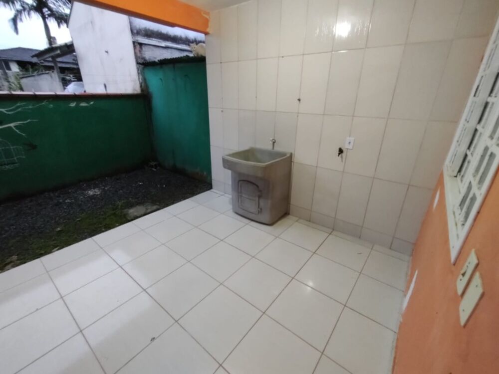 Casa para alugar com 3 quartos, 100m² - Foto 19