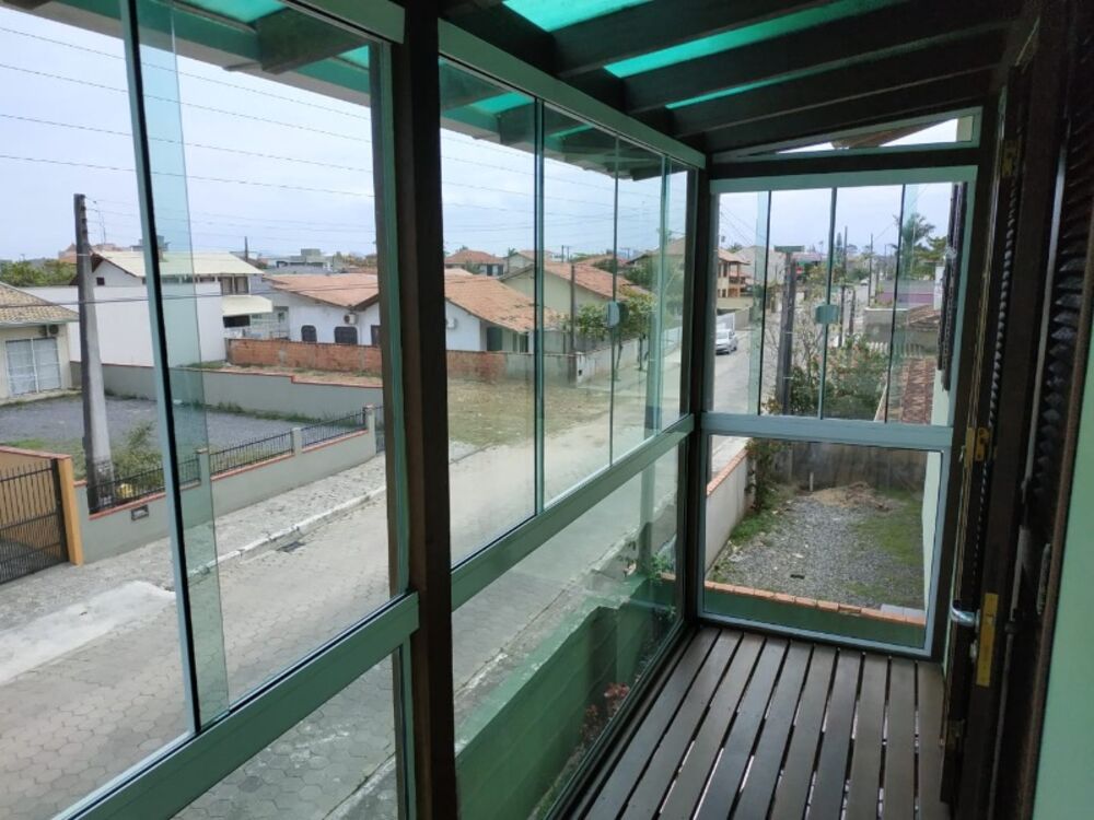 Casa à venda com 5 quartos, 256m² - Foto 3