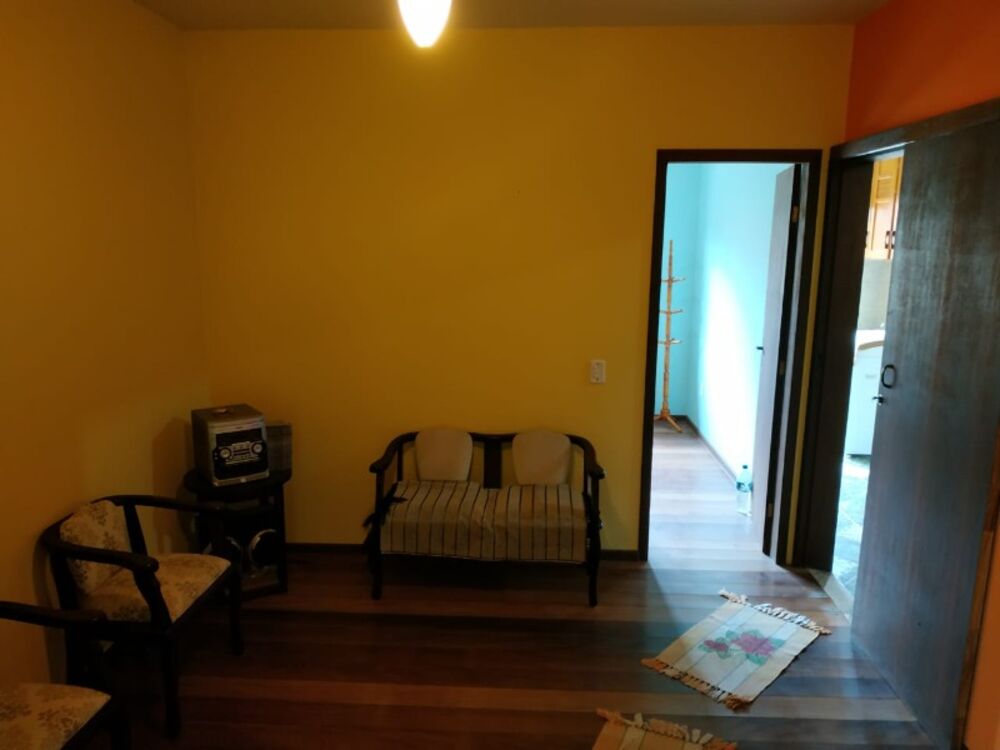 Casa à venda com 5 quartos, 256m² - Foto 17