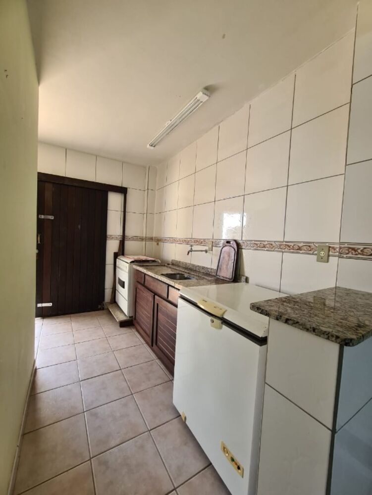 Casa à venda com 3 quartos, 178m² - Foto 17