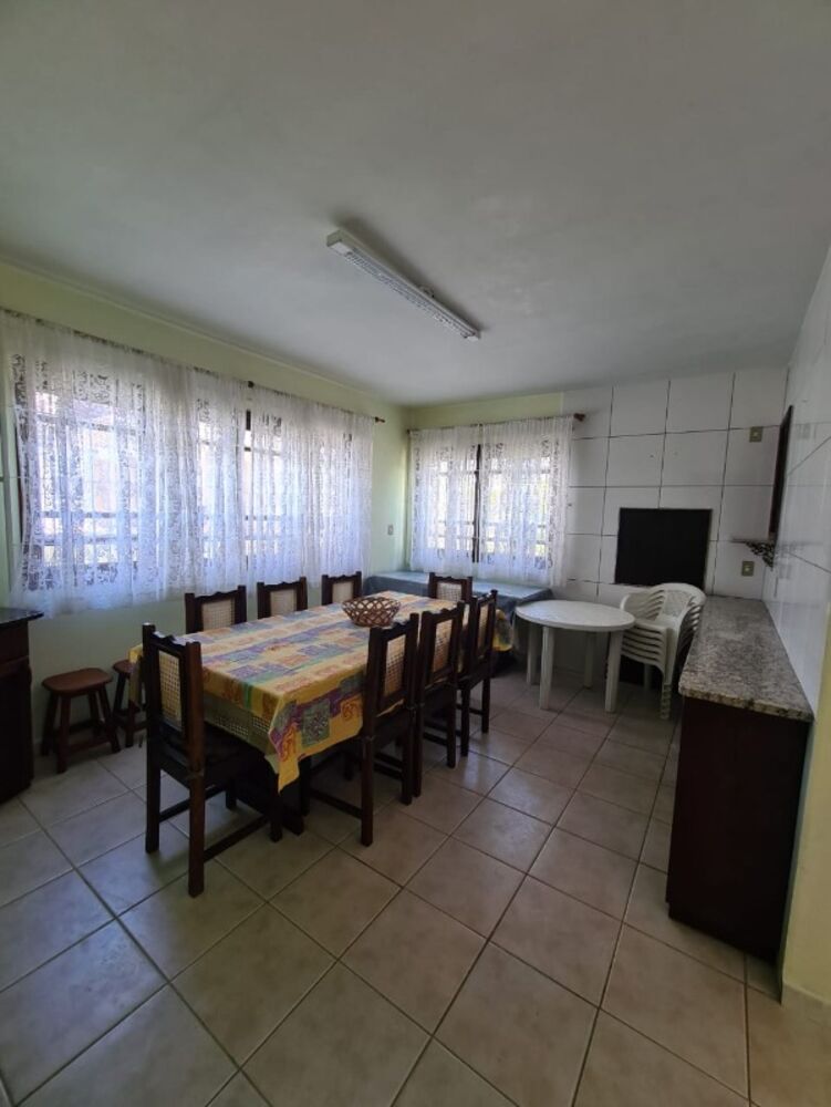 Casa à venda com 3 quartos, 178m² - Foto 14