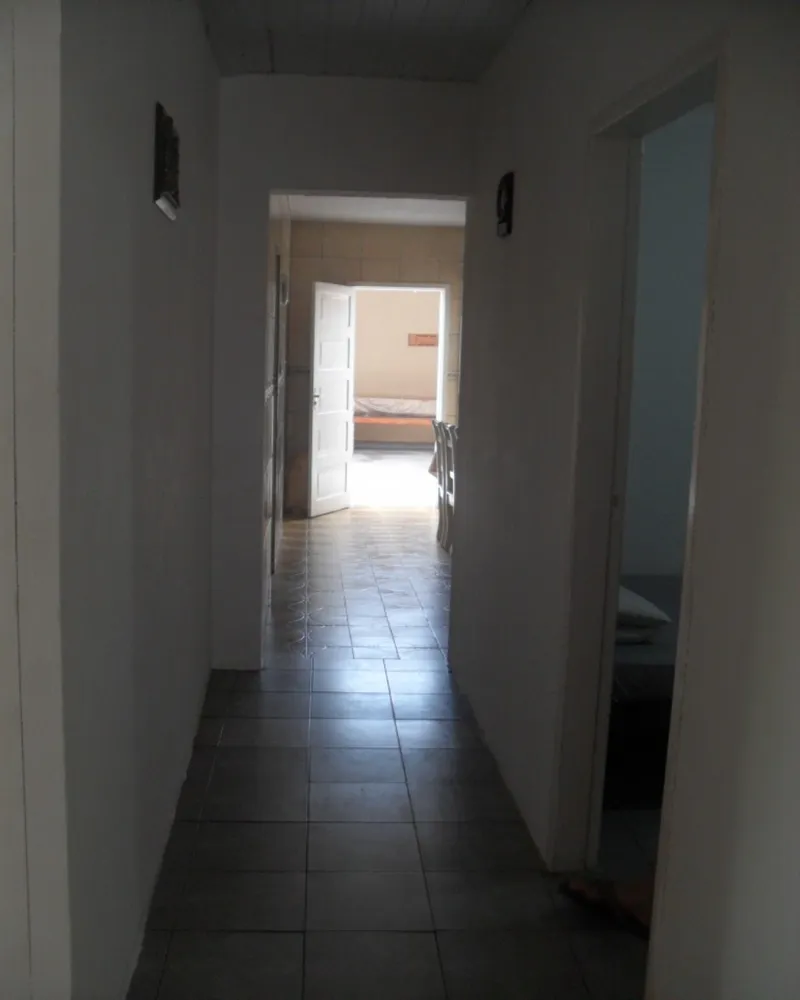 Casa, 5 quartos, 180 m² - Foto 2