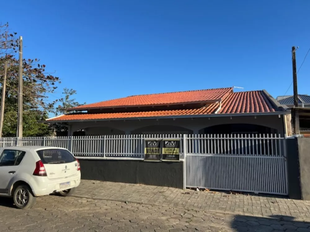 Casa, 5 quartos, 180 m² - Foto 2