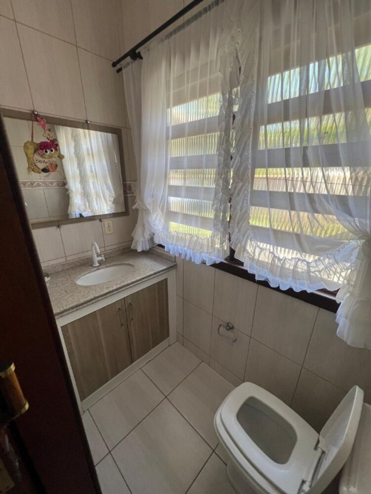 Casa à venda e aluguel com 4 quartos, 190m² - Foto 14
