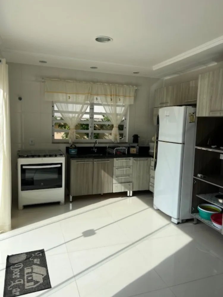 Casa, 4 quartos, 250 m² - Foto 15
