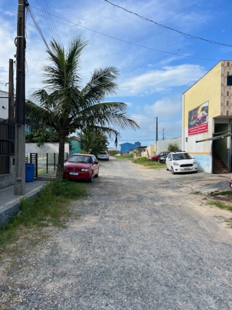 Casa à venda com 4 quartos, 250m² - Foto 15