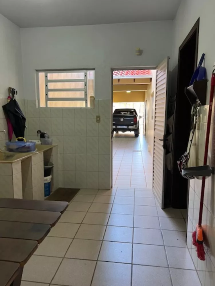 Casa, 5 quartos, 200 m² - Foto 3