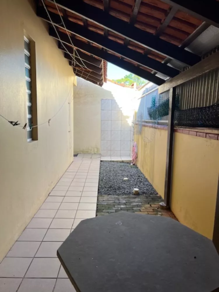 Casa, 5 quartos, 200 m² - Foto 2