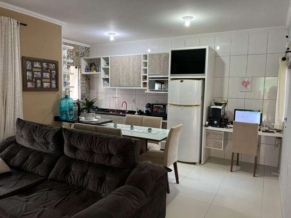 Casa à venda com 3 quartos, 180m² - Foto 11